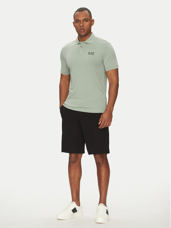 EA7 Emporio Armani EA7 Emporio Armani Kratke hlače iz tkanine 7M000143 AF13538 UC001 Črna Regular Fit