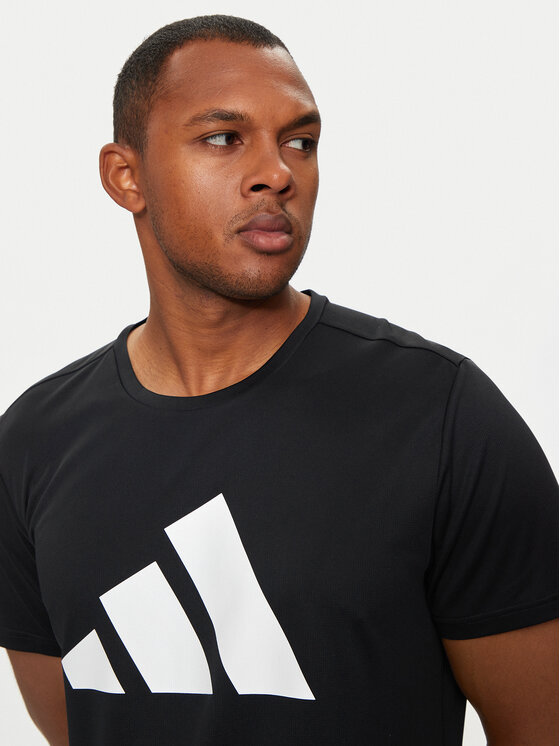 adidas adidas Funkčné tričko Run It IL7235 Čierna Regular Fit