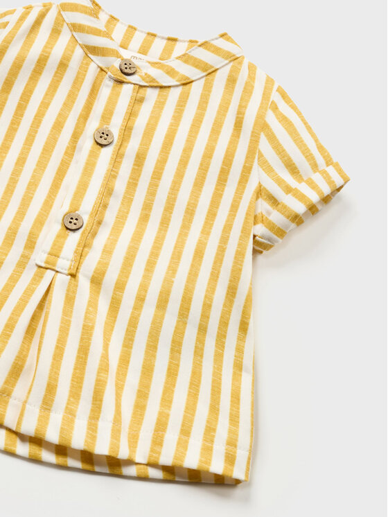 Mayoral Mayoral Set cămașă și șorturi din material textil 1265 Galben Regular Fit