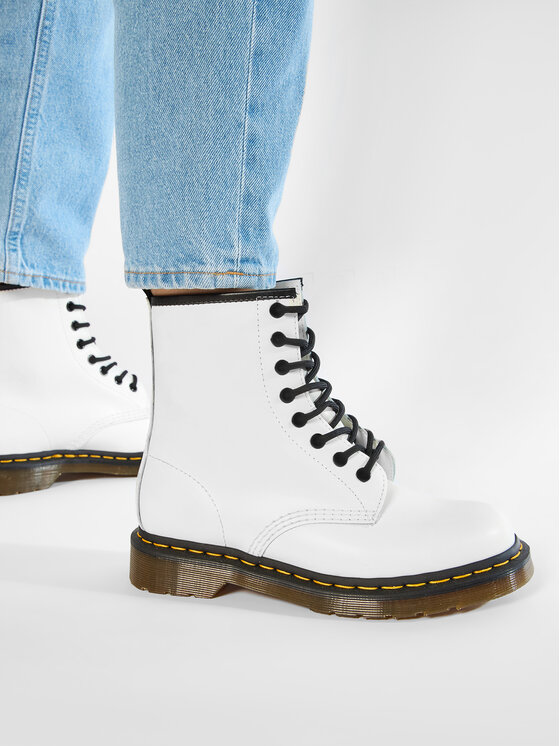 Doc martens 1460 smooth on sale white