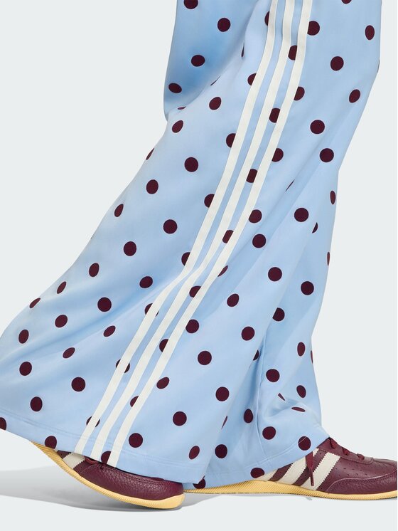 adidas adidas Παντελόνι φόρμας Satin Polka Dots Wide Leg Pant KV1170 Ανοιχτό μπλε Relaxed Fit