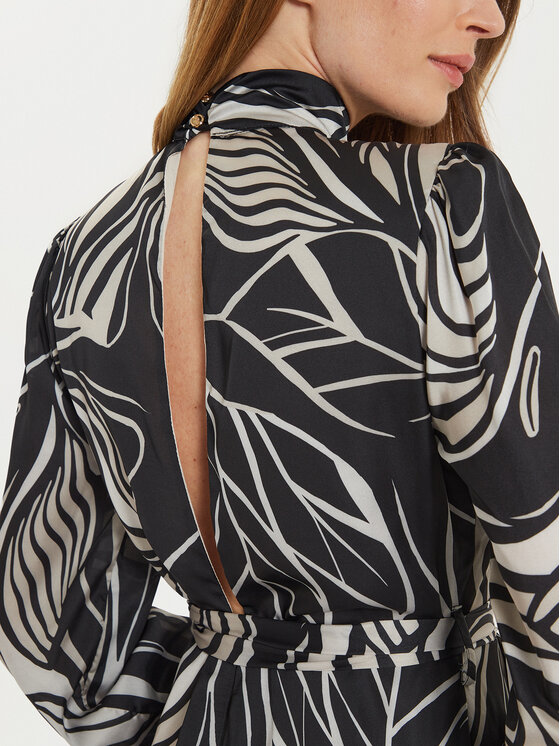 Artigli Artigli Kokteilinė suknelė ACAB000486 Juoda Regular Fit