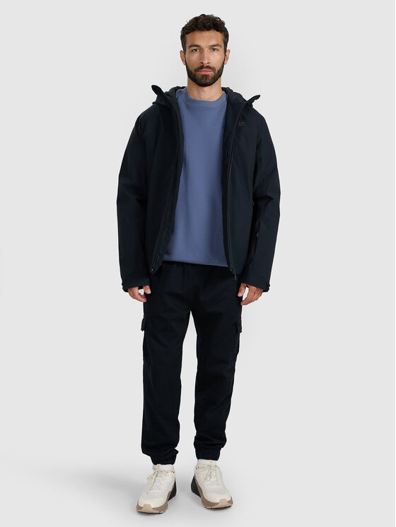 4F 4F Kurtka narciarska SKIWEAR Czarny Regular Fit