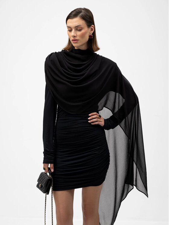 MANDRAGORA MANDRAGORA Sukienka wieczorowa Roa Czarny Slim Fit