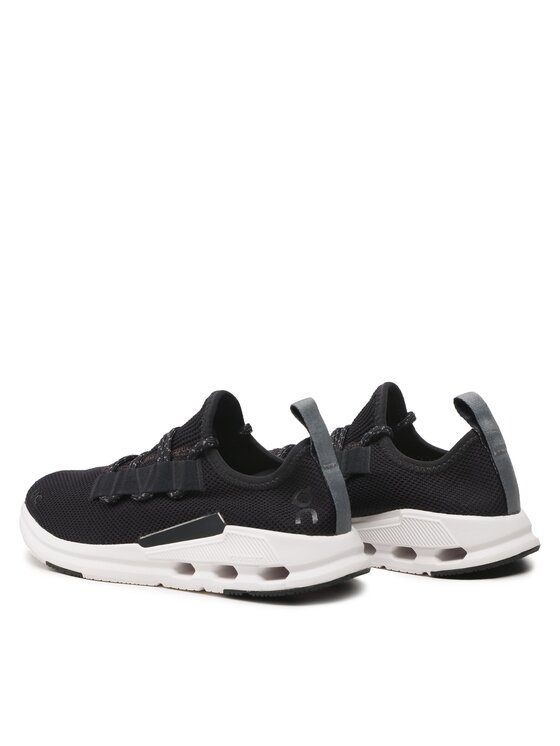On On Sneakersy Cloudeasy 76.98441 Čierna