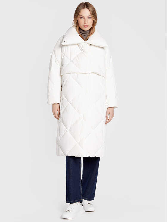 Calvin Klein Geacă din puf Transform K20K204632 Alb Regular Fit