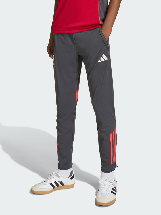 adidas adidas Spodnie dresowe 157785 Czarny Slim Fit