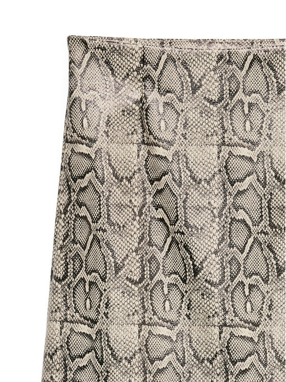 Vero Moda Vero Moda Fustă din imitație de piele Nelly 10336982 Bej Slim Fit