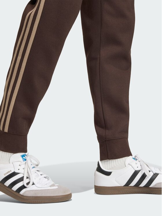 adidas adidas Spodnie dresowe 159262 Brązowy Slim Fit