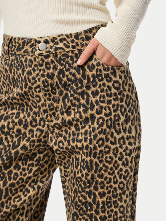 Pieces Pieces Jeans hlače Salume 17156943 Rjava Straight Fit