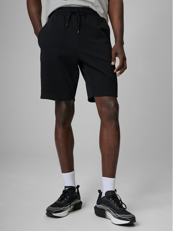 4F 4F Szorty sportowe BASIC+ Czarny Regular Fit