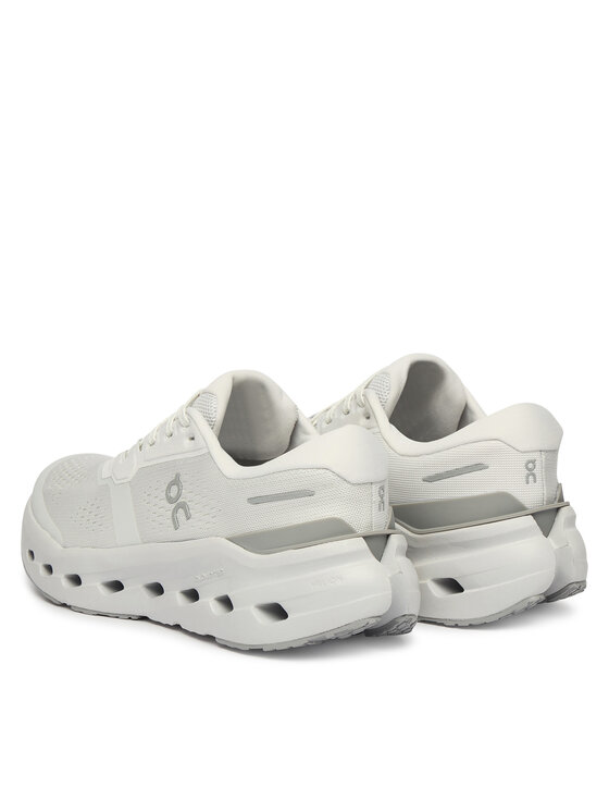 On On Futócipő Cloudrunner 3 3WG10051421 Fehér
