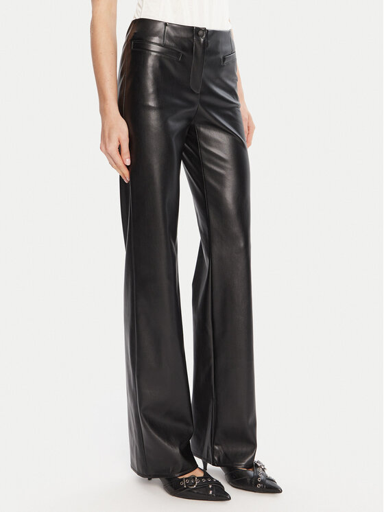 Patrizia Pepe Patrizia Pepe Pandaloni de piele 8P0757 E005 Negru Regular Fit