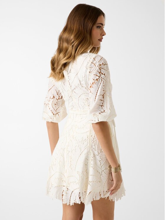 Guess Guess Ikdienas kleita 181239 Balts Classic Fit