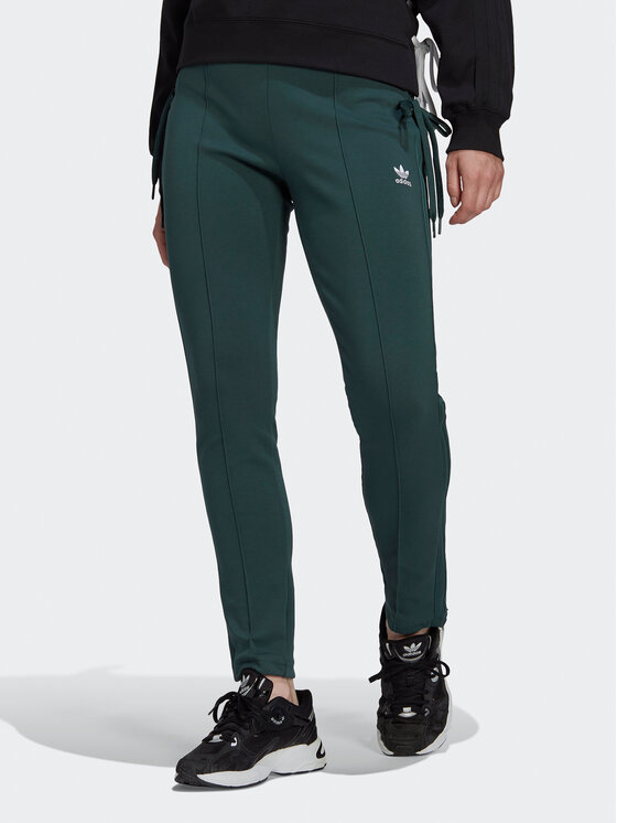 adidas adidas Sportinės kelnės Always Original Laced HK5083 Žalia Slim Fit