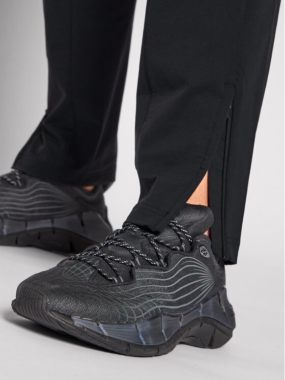 Reebok Reebok Pantaloni da tuta United By Fitness GT3220 Nero Athletic Fit