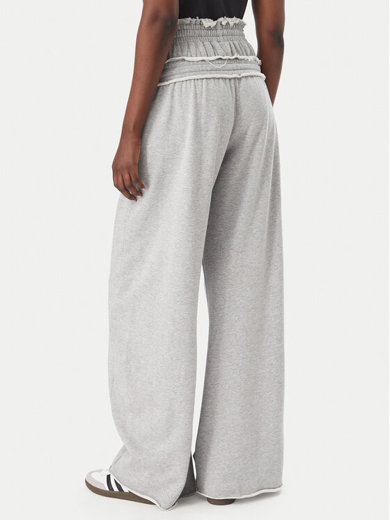 adidas adidas Pantaloni da tuta Sst Double Waisted Pant KT1932 Grigio Relaxed Fit