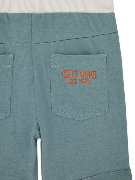 Guess Guess Komplekti kuuluvad t-särk ja šortsid N6GG04 K8HM4 Värviline Regular Fit