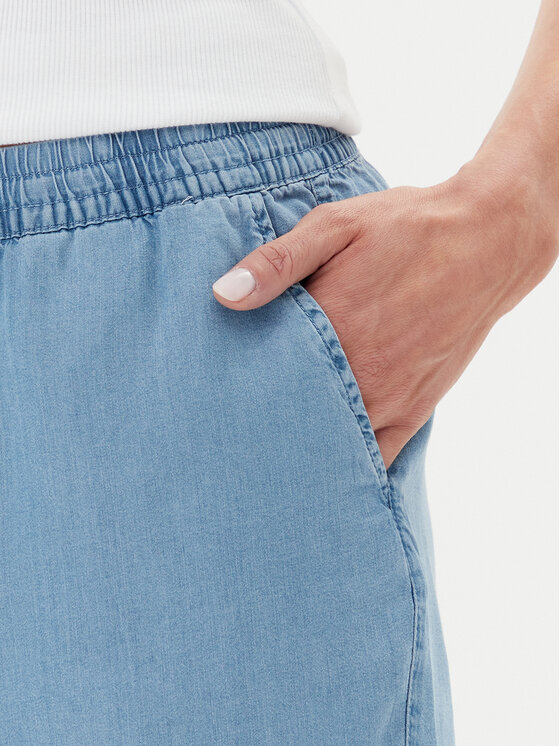 ONLY ONLY Kratke hlače iz tkanine Pema 15226321 Modra Relaxed Fit