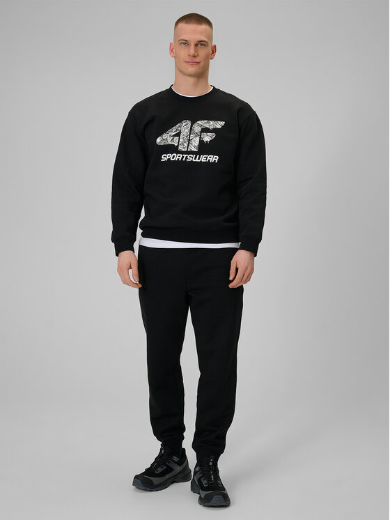 4F 4F Bluza WINTER CODE Czarny Regular Fit