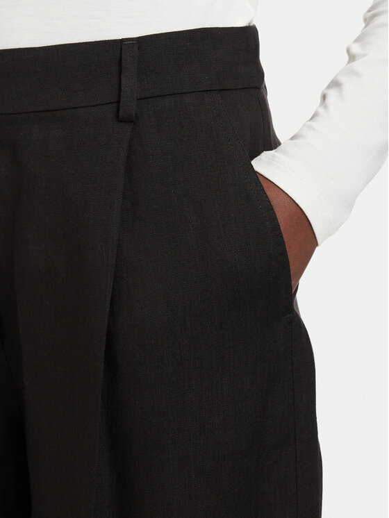 Marella Marella Hlače iz tkanine Solista 2613131114 Črna Relaxed Fit