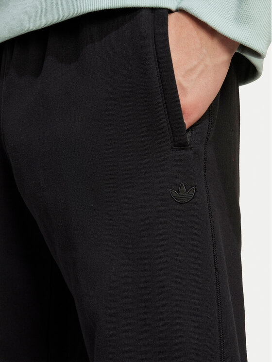 adidas adidas Spodnji del trenirke Premium Essentials IY2245 Črna Loose Fit