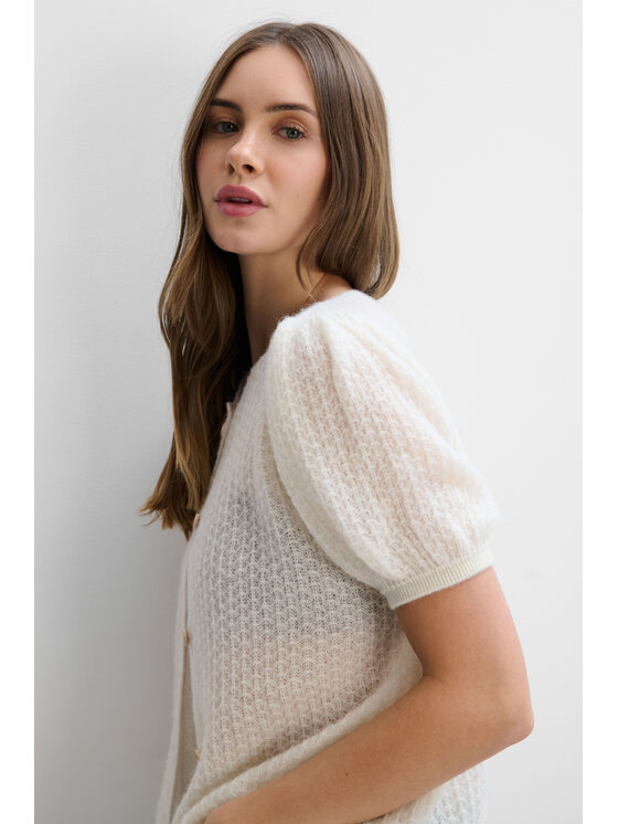 Fobya Fobya Sweter F2025 Écru Basic Fit