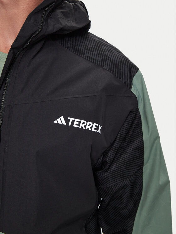 adidas adidas Outdoor jakna TERREX Xperior Hybrid IP1419 Zelena Slim Fit