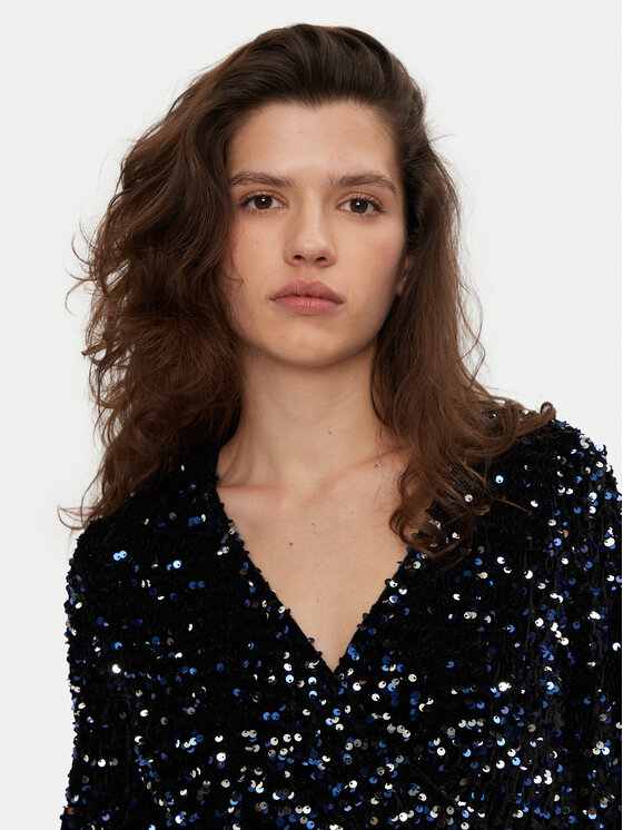 Pieces Pieces Kokteilinė suknelė 17133626 Juoda Slim Fit