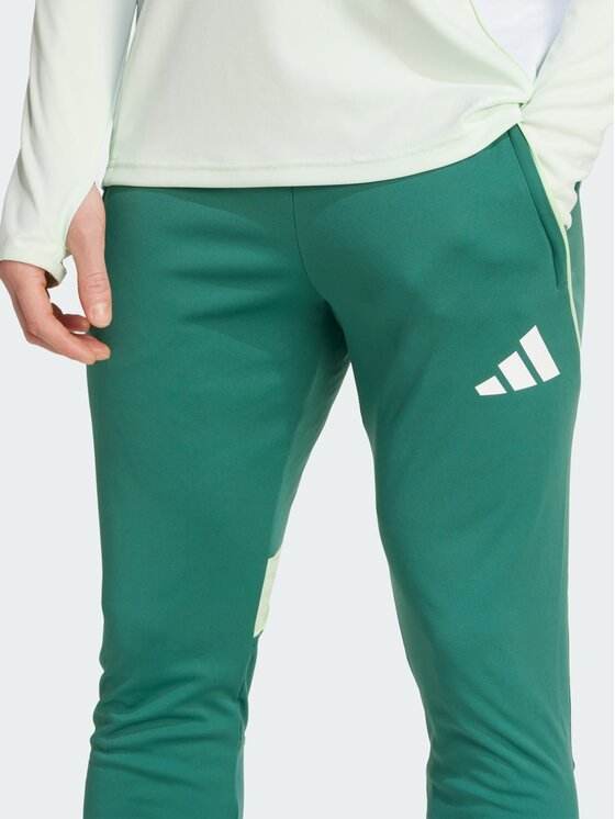 adidas adidas Spodnie dresowe 141333 Zielony Slim Fit