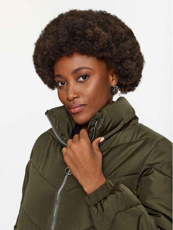 JDY JDY Зимно яке 15305658 Зелен Regular Fit