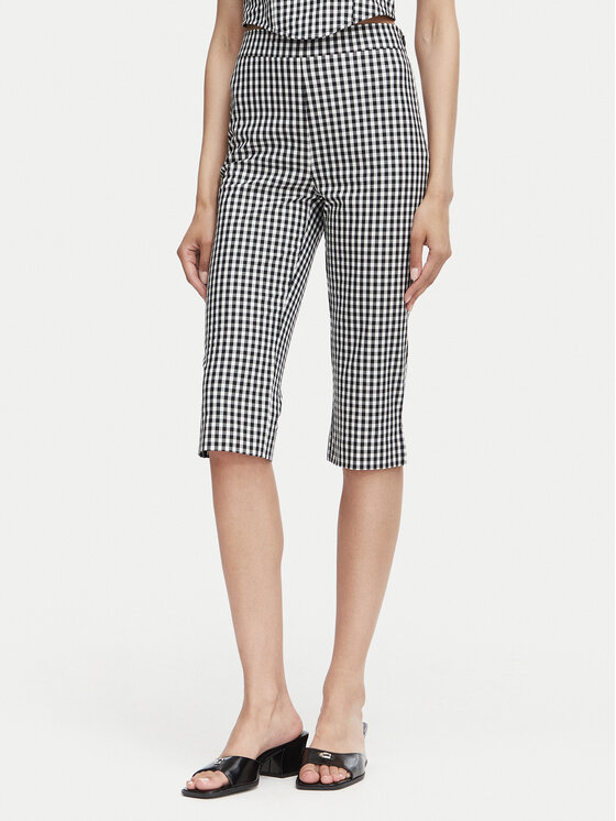 Guess Spodnie capri W6YB35 W4486 Czarny Slim Fit
