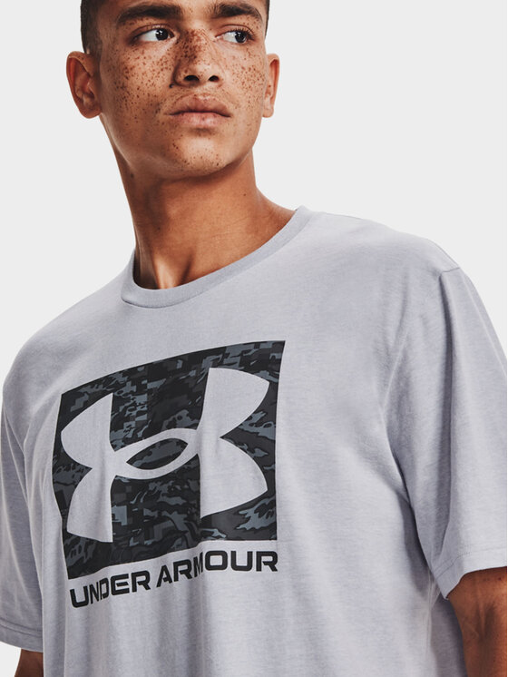 Under Armour Under Armour T-shirt 1361673-011 Grigio Regular Fit