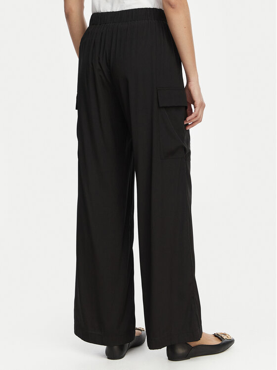 Liu Jo Beachwear Liu Jo Beachwear Штани з тканини VA6034 T2920 Чорний Relaxed Fit