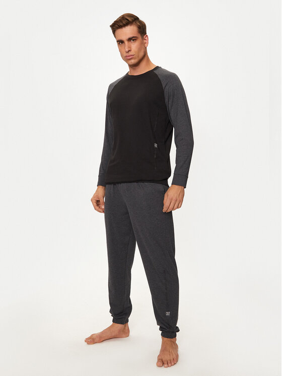 Cristiano Ronaldo CR7 Pyjama 8730-42 Bunt Regular Fit | Modivo.de