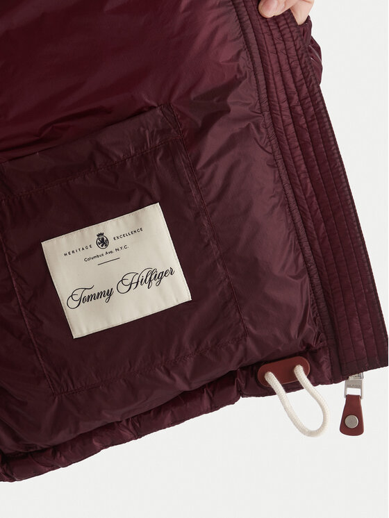 Tommy Hilfiger Tommy Hilfiger Vatovaná bunda WW0WW46541 Bordó Regular Fit