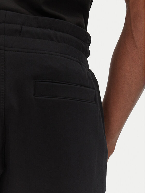 Aeronautica Militare Aeronautica Militare Pantaloni scurți sport 251BF017F459 Negru Regular Fit