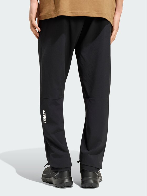 adidas adidas Spodnie outdoor 164816 Czarny Regular Fit