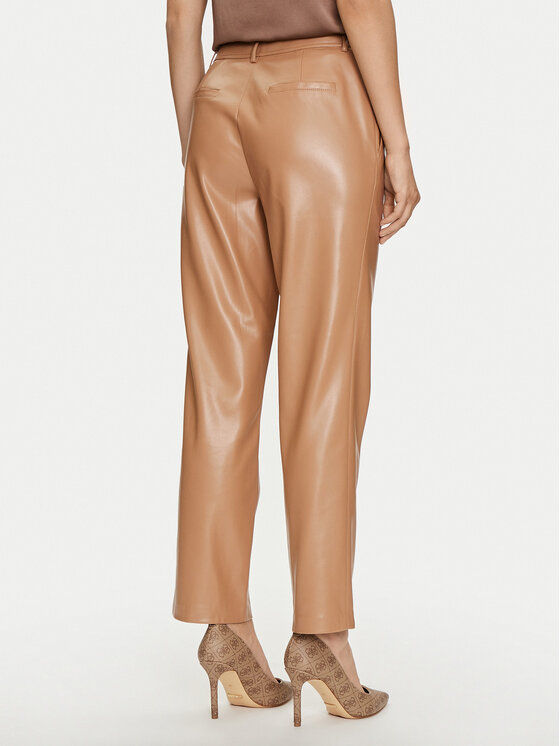 Guess Guess Hlače od imitacije kože Lia W4YB18 WF8Q0 Bež Regular Fit