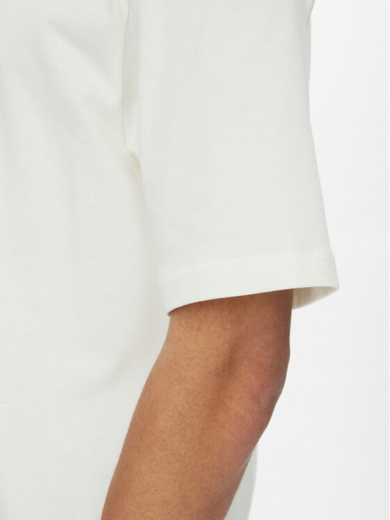 Nike Nike Majica FZ1912 Écru Regular Fit