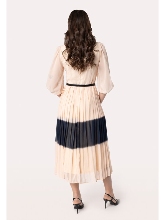 QUIOSQUE QUIOSQUE Každodenné šaty UŁAN DRESS Béžová Regular Fit