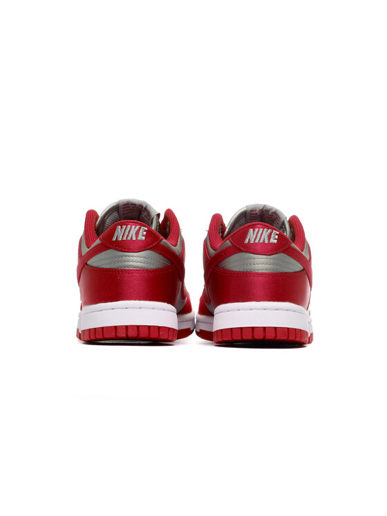 Nike Nike Sneakersy Dunk Low UNLV Satin Czerwony