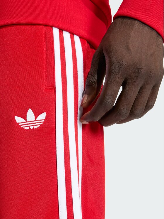adidas adidas Spodnie dresowe sst Czerwony Slim Fit