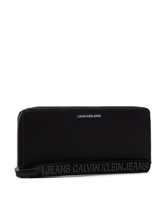 calvin klein black wristlet