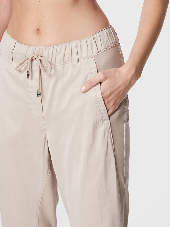 Marc Aurel Marc Aurel Szövet nadrág 1615 2300 93133 Bézs Loose Fit