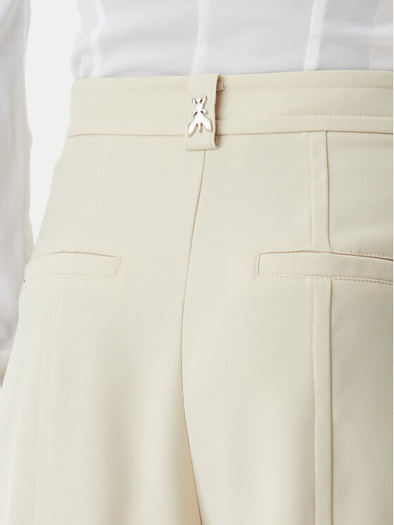 Patrizia Pepe Patrizia Pepe Шорти от плат 8P0697/A545-B814 Бежов Regular Fit