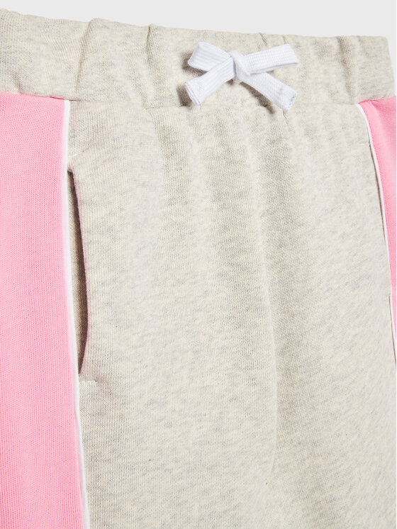 United Colors Of Benetton United Colors Of Benetton Spodnji del trenirke 3J68CF030 Siva Relaxed Fit