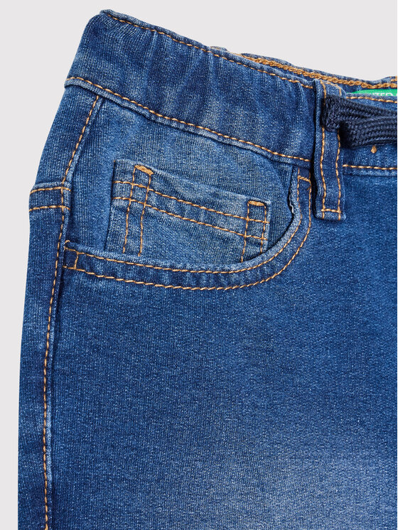 United Colors Of Benetton United Colors Of Benetton Jeans kratke hlače 4BAYC900L Mornarsko modra Regular Fit