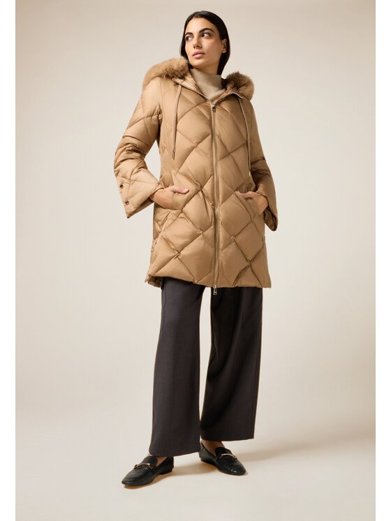 Oltre Oltre Giubbotto piumino F832R001445N012 Écru A-Line Fit