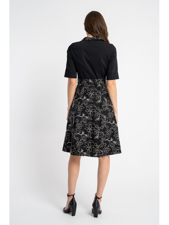 CLICK CLICK Každodenné šaty 60-6102 Čierna Casual Fit